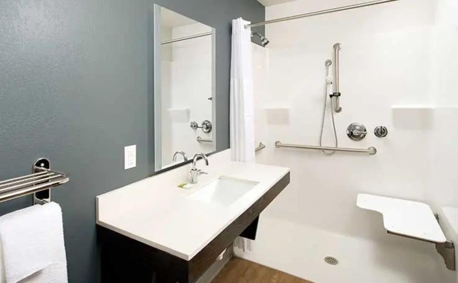 Woodspring Suites Austin Central Eksteriør bilde